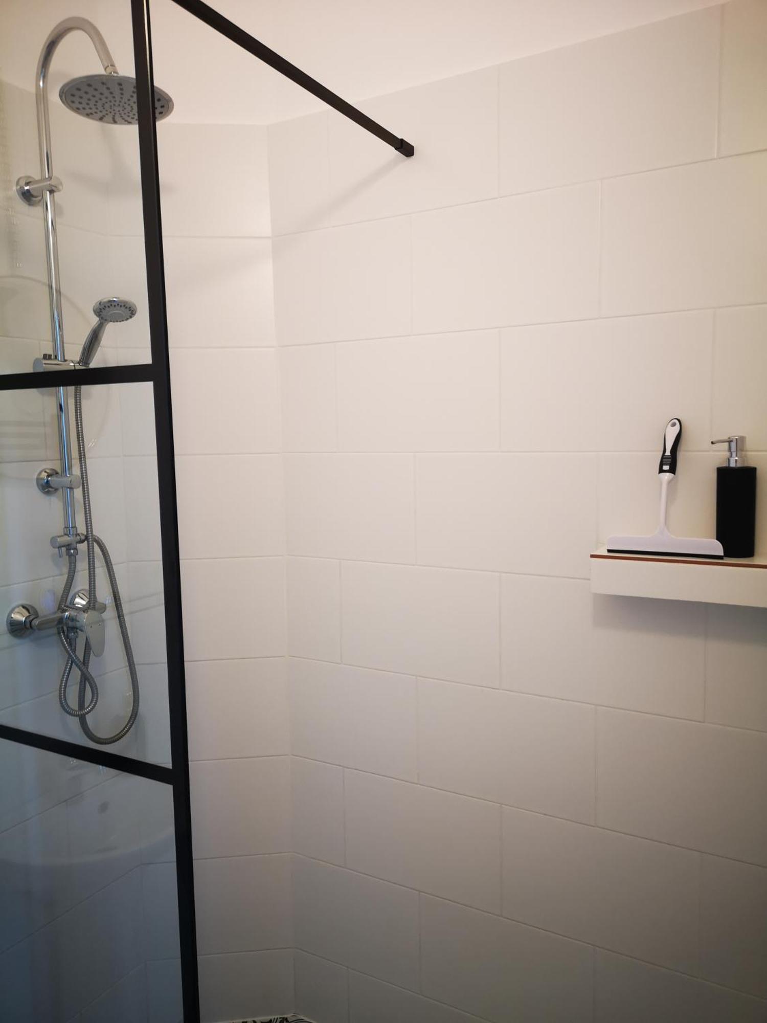 Weisz Apartment-City Center-Free Private Parking,Wifi,Ac Carei Ngoại thất bức ảnh